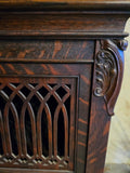 Impeccable Quarter Sawn Oak Gothic Styled Antique Kimball Phonograph