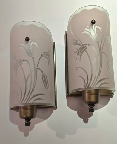 Pair of Vintage MCM 1950s Bathroom Boudoir Sconces