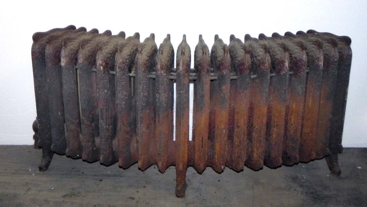 Antique Decorative Curved Cast Iron Steam Radiator – Toledo ...