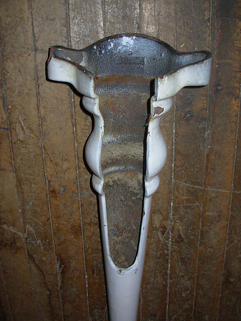 Antique Bathroom Sink Peg Leg Toledo Architectural Artifacts, Inc
